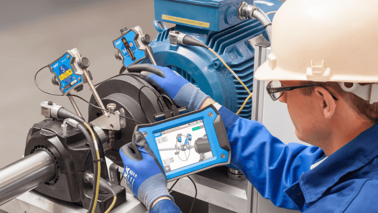 Manutenção de moldes e estampos: sinais de que sua ferramenta precisa de reparo urgente